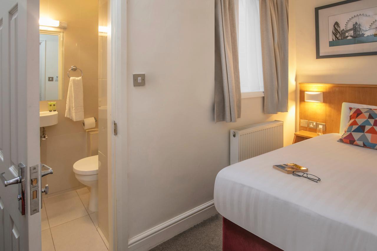 Queensway Hotel, Sure Collection By Western 3* Londen